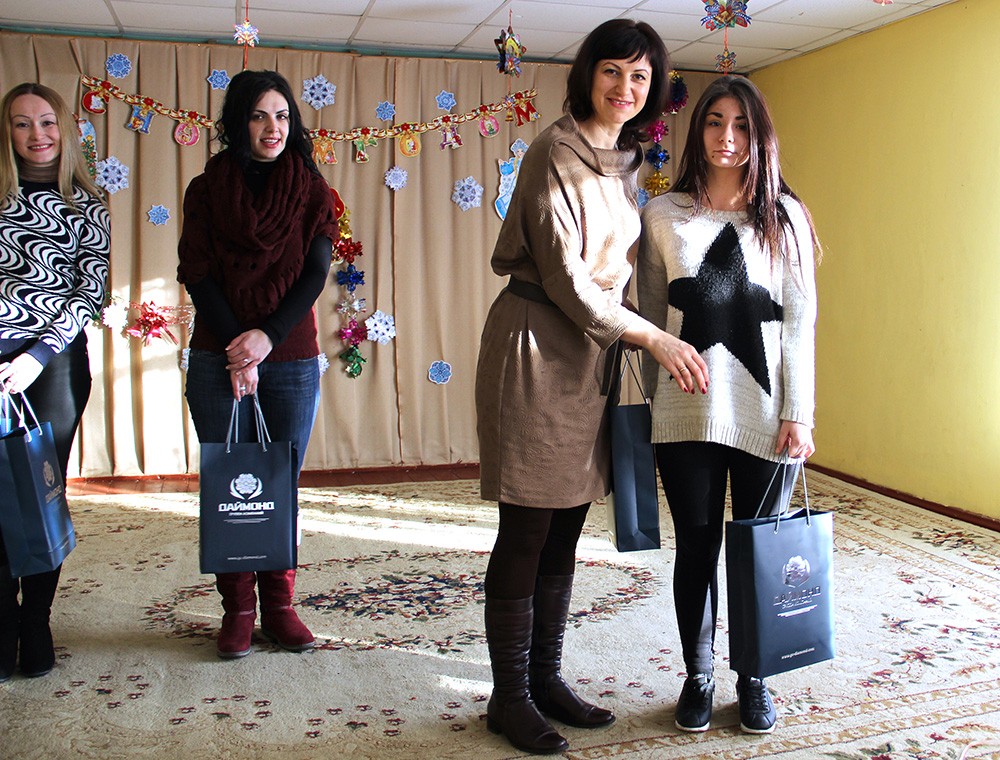 Сотрудники холдинга “Даймонд” поздравили детей сирот из  детского дома в Орехово-Зуево