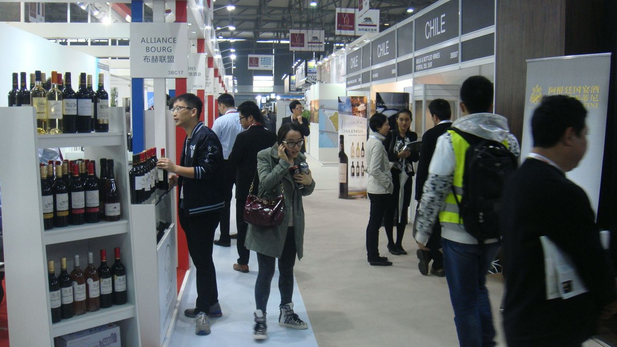 Diamond Holding at the international exhibition PROWINE CHINA 2014