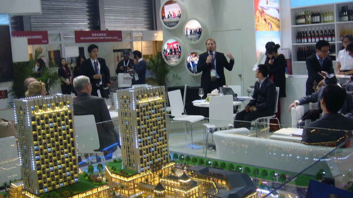 Diamond Holding at the international exhibition PROWINE CHINA 2014
