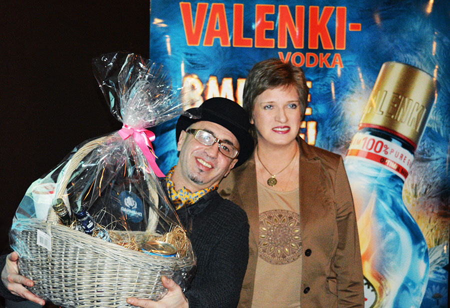 VALENKI «smashed the brain» at the Ermitazh garden