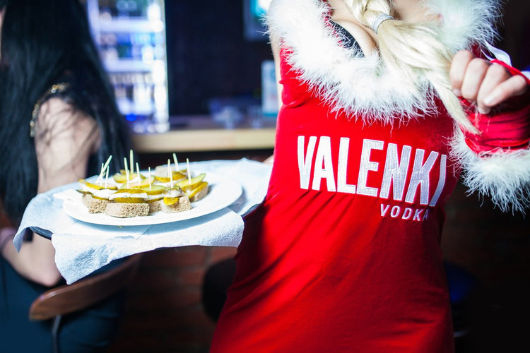 VALENKI, ушанки и ходули – проводы зимы в Якутске на VALENKI Party